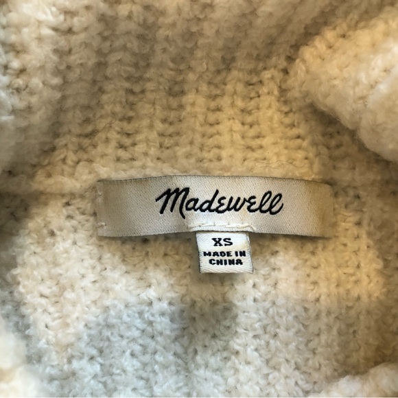 Madewell: Mercer Turtleneck Sweater in Coziest Yarn. XS/Antique Cream. - Picture 7 of 8